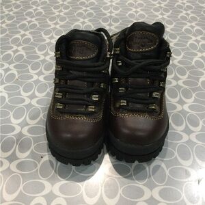 Vintage kids “ Broadway” Lugz thermal boots